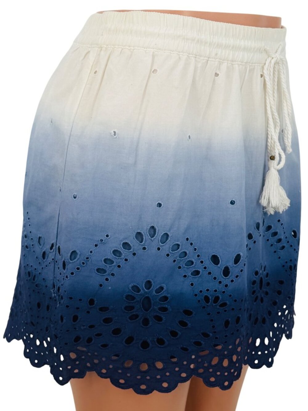 Express White Blue Ombre Eyelet Scalloped Tassel Mini Skirt | Coastal Boho 2K10s - Picture 6 of 16